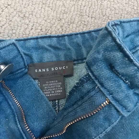 medium/light wash sparkly denim skirt - Picture 4 of 4